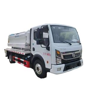 Camion d'aspiration des eaux usées multifonctionnel Dongfeng, moteur diesel Yuchai 155 ch, pour le nettoyage et l'aspiration des égouts et des fosses septiques - Product Image 1