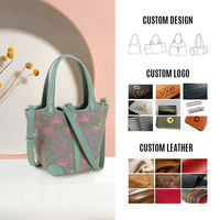 Sac seau vintage en brocart chinois à motifs floraux avec garniture en cuir, quincaillerie dorée, poignée supérieure, mini sac à bandoulière pour femme, idéal pour les voyages