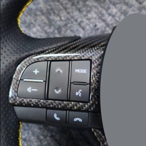 พวงมาลัยคาร์บอนไฟเบอร์หุ้มหนังแท้แบบเจาะรูสำหรับรถ Lexus NX รุ่นปี 2014-2019 ขนาด 35 มม. จาก J Auto Customized - Product Image 3