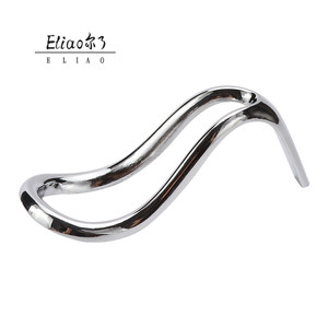 YiWu Erliao מחזיק צינורות עישון באיכות גבוהה קלאסי מתכת נעלי עקב מודרני עיצוב מודרני מעמד צינורות עישון סיטונאי - Product Image 2