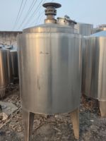 Réservoir de stockage et de mélange vertical de 5000L en acier inoxydable SUS316L pour liquides chimiques de traitement de l'eau, avec pompe à engrenages à économie d'énergie, marque HENGYU