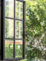 Ventana de Acero y Hierro para Villa de Lujo, Marco Delgado con Rotura de Puente Térmico, Doble Acristalamiento Aislante, Estilo Francés, Rejilla Minimalista