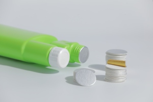 Compre un revestimiento de sellado de <span class=keywords><strong>papel</strong></span> de aluminio de inducción de grado alimenticio para botellas de HDPE/PP/PET - Product Image 6