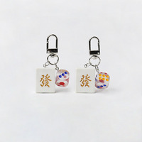 Porte-clés mignon en résine Mahjong, porte-clés avec pendentif dés et symbole de la fortune, cadeau promotionnel personnalisé pour la décoration de sac