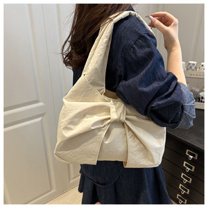 Bolsos a cuadros estilo retro coreano al por mayor, de gran capacidad y versátiles, de lona, para mujer. - Product Image 1