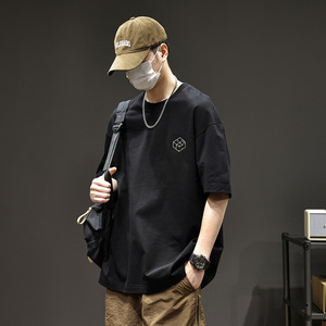เสื้อยืดดีไซน์เนอร์แบบดรอปชิปปิ้ง สกรีนโลโก้สไตล์อเมริกันเรโทรเท่ๆ น้ำหนัก 280 กรัม ผลิตจากผ้าฝ้ายแท้สำหรับผู้ชาย เหมาะสำหรับฤดูร้อน - Product Image 3