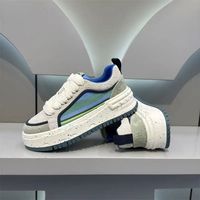 Chaussures pour hommes à semelle épaisse et tendance, modèle T5, nouvelle collection automne 2025, baskets décontractées blanches polyvalentes rehaussantes, populaires pour le sport