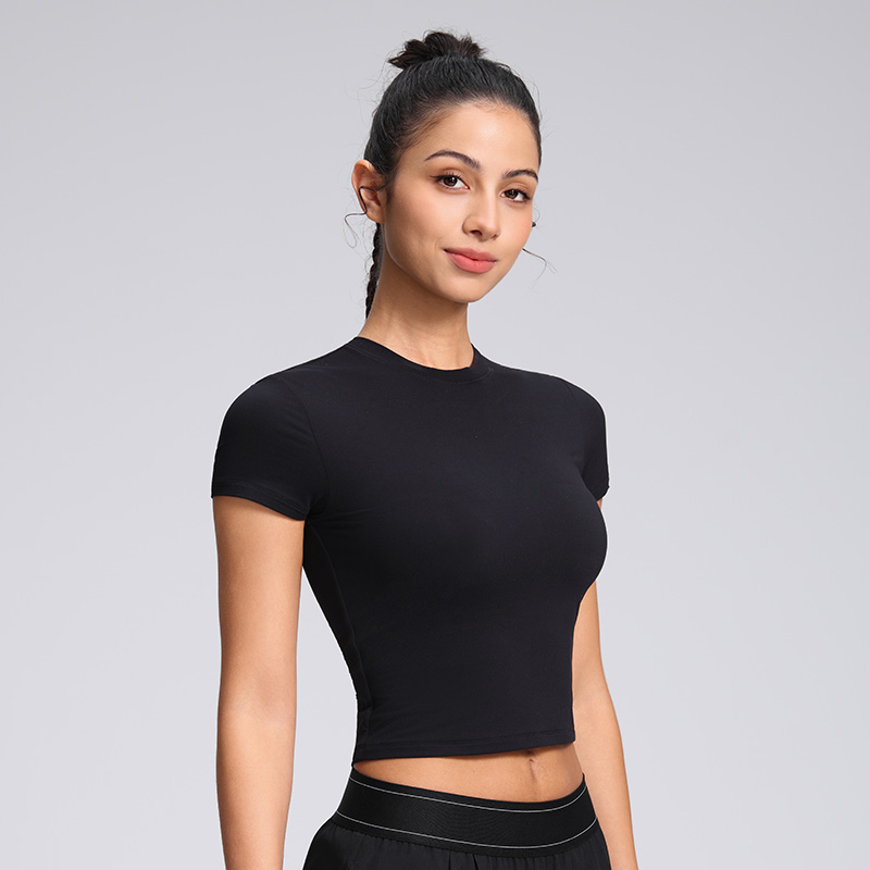OEM Wholesale Fashionable Sexy Yoga Top Women Round Neck Short Sleeve Gym Shirt Workout Activewear Tight Fitness Wear