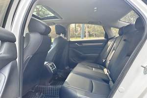 Honda Inspire 2025 2.0L <span class=keywords><strong>e</strong></span>:PHEV Ibrida Plug-in Usata, Veicolo a Nuova Energia, 4 Porte, 5 Posti, Auto Economica in Vendita - Product Image 5