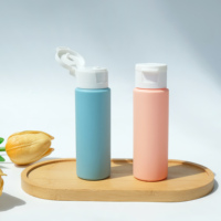 Flacon de voyage compressible de 50 ml, vide, pour cosmétiques, lotion, shampoing, gel douche, en plastique HDPE avec couvercle blanc