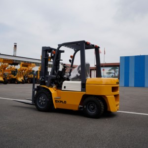 รถยก CE EPA EURO5 ยอดขายดีที่สุด 2 ตัน 3 ตัน 3.5 ตัน 4x4 ขับเคลื่อน 4 ล้อ รถยกคลังสินค้า รถยกไฮดรอลิก รถยกสำหรับฟาร์ม - Product Image 3