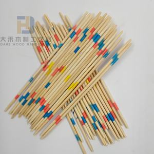 Juguetes clásicos de madera 4 en 1, juego de juguetes de madera de 4 juegos de mesa Mikado, palos de recogida, Damas, dominó de ajedrez para fiesta, juego de viaje - Product Image 6