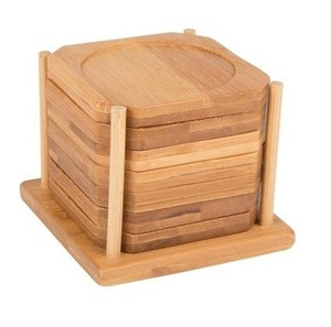 Support à sous-verres en bois Acadia avec sous-verres carrés faits à la main, accessoires de table artistiques classiques uniques pour Noël, personnalisables - Product Image 1
