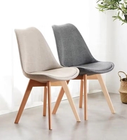 Chaise de salle à manger pivotante moderne avec revêtement en tissu et pieds en bois - Empilable, portable et légère pour le salon