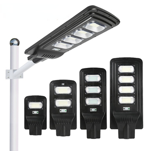 Contrôleur de charge solaire semi-séparé Interstellar Modi 360 Wifi pour lampadaire solaire blanc chaud - Product Image 3