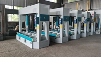 Presse à froid compacte conçue pour les espaces de travail restreints, presse à froid robuste pour une efficacité accrue dans la fabrication de portes