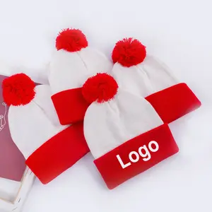 Customized logo patch tags toques unisex winter pom pom knit bobble beanie hats two tone sport caps for men