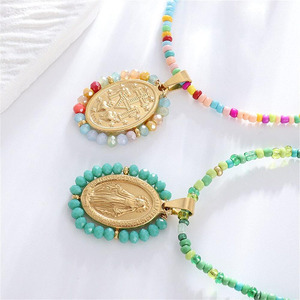 Collier ras-de-cou NG1089 plaqué or <span class=keywords><strong>avec</strong></span> perles arc-en-ciel, Vierge Marie, Virgen Del Valle De La Caridad Del Cobre, bijoux religieux - Product Image 6