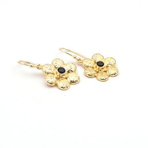 Dainty <b>Tiny</b> Iolite Gemstone Minimalist Statement <b>Earring</b> Pairs Gold-Plated Brass Flowers Design Fashionable <b>Hoop</b> <b>Earrings</b> - Product Image 2
