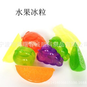 Glaçons en plastique en forme de fruits Chuncheng 3,4x4x1,6cm à injection d'eau pour boissons - Product Image 3