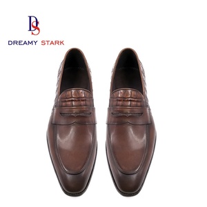 Chaussures habillées de luxe pour hommes, en cuir italien de haute qualité, faites à la main, avec motif animal en relief, design unique, durables, confortables, style Oxford, à enfiler. - Product Image 4