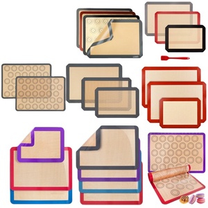 Lot <span class=keywords><strong>de</strong></span> 4 tapis <span class=keywords><strong>de</strong></span> cuisson en silicone comprenant un tapis <span class=keywords><strong>de</strong></span> cuisson à mesurer tapis <span class=keywords><strong>de</strong></span> pâtisserie pour macarons brosse demi-<span class=keywords><strong>feuille</strong></span> pour outils <span class=keywords><strong>de</strong></span> pâtisserie - Product Image 1