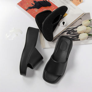 Sandalias planas de EVA informales con punta abierta y logotipo personalizado para mujer con estilo de <span class=keywords><strong>plataforma</strong></span> de plantilla de PVC de goma suave - Product Image 6