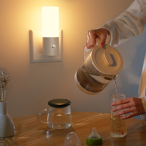 Lampe de nuit à détecteur de mouvement automatique, LED, à brancher, lumière blanche chaude 2700K, pour chambre, salle de bain, escalier, boîtier ABS - Product Image 6