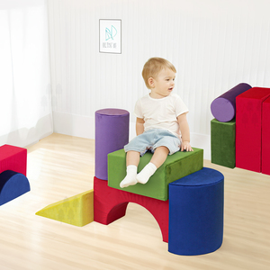 Castillo de patio interior de diseño moderno para niños pequeños Sofá modular travieso suave para el hogar para sala de estar y baño - Product Image 2