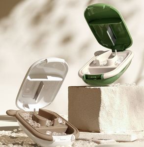 กล่องตัดยาและเก็บยาพลาสติกหลากสี (กล่องยา) โลโก้สั่งทำได้ - Product Image 1