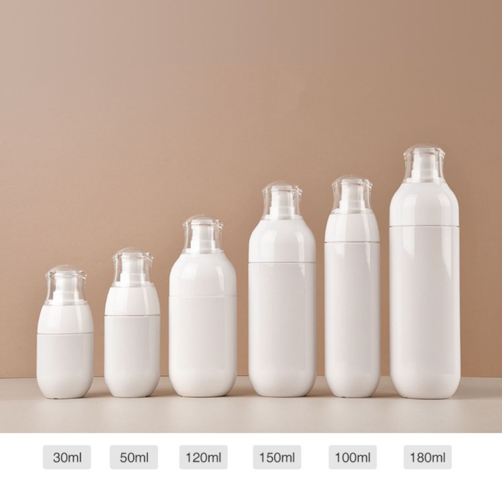 ขวดโลชั่นสีขาว