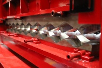 Nouvelle machine de formage à froid pour tôles de fer métalliques à longue portée pour toiture en Chine
