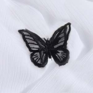 Applicazione Ricamata a Farfalla 3D in Organza a Doppio Strato da 5cm per Abbigliamento Bambini - Product Image 6