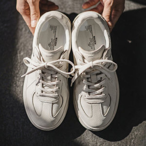 Chaussures pour hommes Maden – Baskets décontractées rétro à semelle épaisse, style sport classique – Tendance Printemps 2026 - Product Image 4