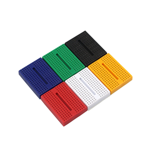 Mini Placa de Pruebas de 170 Puntos (35x47mm) de Color con 47 Orificios para Módulos y Kits Electrónicos - Product Image 6