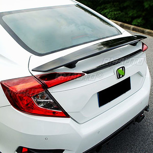 สปอยเลอร์ฝากระโปรงท้ายรถยนต์ Honda Civic รุ่นที่ 10 ปี 2016-2019 แบบ 4 ประตู สีดำเงา คาร์บอนไฟเบอร์ อุปกรณ์ตกแต่งภายนอกรถยนต์ - Product Image 2