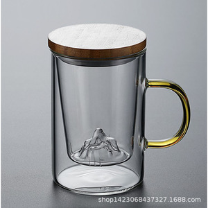 Taza de vidrio con diseño de montaña nevada y tapa de madera, taza de té transparente y gruesa para preparar y beber, para uso personal en la oficina. - Product Image 1