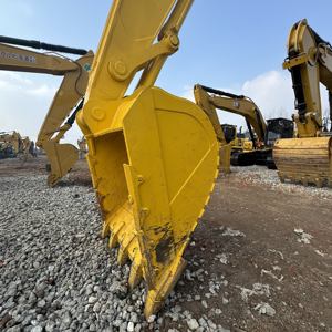 Excavatrice Komatsu PC450 d'occasion, 45 tonnes, hydraulique, sur chenilles, pompe Cummins, haute performance, équipement de construction japonais, vente chaude - Product Image 4