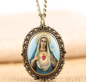 <span class=keywords><strong>Montre</strong></span> de poche en quartz antique en bronze avec icône chrétienne de la Madone et de Jésus, ornements pendentifs avec collier chaîne, cadeau - Product Image 1