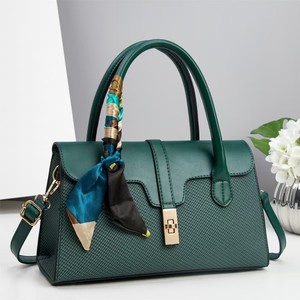 New Arrival <strong>Office</strong> Ladies Handbag | Structured Shoulder <strong>Bag</strong> Wholesale with Gold Lock Clasp Fashion <strong>Bag</strong> <strong>for</strong> <strong>Woman</strong> - Product Image 3