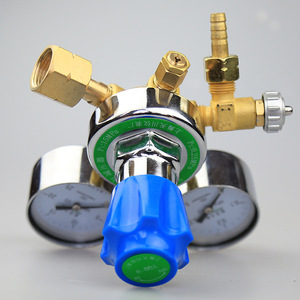 Régulateur de pression YQQ-9 0,4*25MPa avec manomètre à hydrogène et vanne en laiton à simple étage - Product Image 2