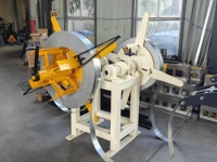 Machine de profilage à froid pour profilés en acier léger CD, UD, Omega, profilés de plafond, profilés Hot Hat, profilés double ligne et profilés en C et en U