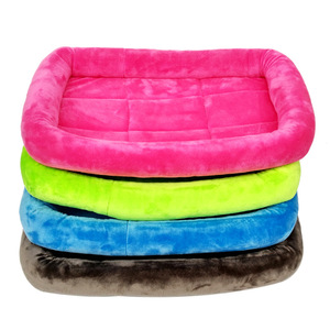 Lit pour chien en velours cristal, rectangulaire, rembourrage en fibre de polyester, lavage à la main, rose rouge, gris, vert fluorescent, bleu, couleur café - Product Image 1
