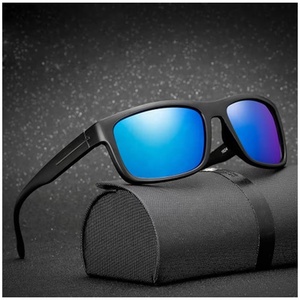Fashion Classic Polarized Lens <b>Sunglasses</b> Men UV400 Designer Glasses Famous Brands Gafas De Sol De <b>Square</b> <b>Sunglasses</b> - Product Image 2