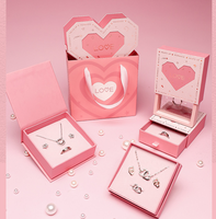 Boîte à bijoux portable pour la Saint-Valentin avec couvercle rabattable romantique pour les couples, thème rose, boîte rigide pour montre