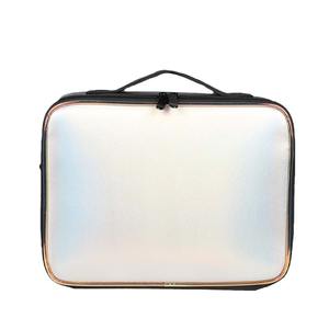 Sac de maquillage Qihui carré, couleur irisée, imperméable, ultra léger, extensible, pour un usage quotidien - Product Image 1