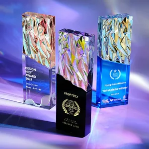 Piala kristal kaca rasa tinggi kustom cetakan Digital ramah lingkungan desain warna-warni kreatif staf luar biasa Perusahaan - Product Image 1