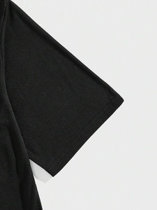 T-shirts noirs surdimensionnés pour hommes, coupe classique, personnalisables par l'usine de confection. F10 - Product Image 3