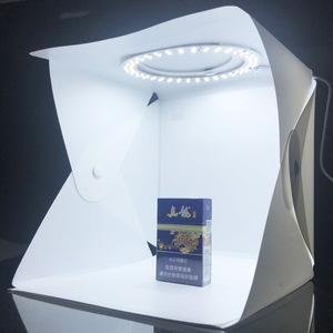 เต็นท์ถ่ายภาพขนาดเล็ก 20 ซม. พร้อมไฟวงแหวน LED แบบพับได้ สำหรับถ่ายภาพสินค้า เครื่องประดับ และภาพบุคคล - Product Image 3