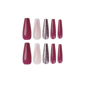 Faux ongles écologiques inodores rose poudré style <span class=keywords><strong>French</strong></span> <span class=keywords><strong>Manucure</strong></span>, 24 pièces, en ABS, avec paillettes, autocollants, forme cercueil, design 3D - Product Image 2